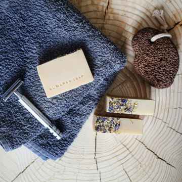 Almara Soap Mýdlo Shave It All 90 g +- 5 g